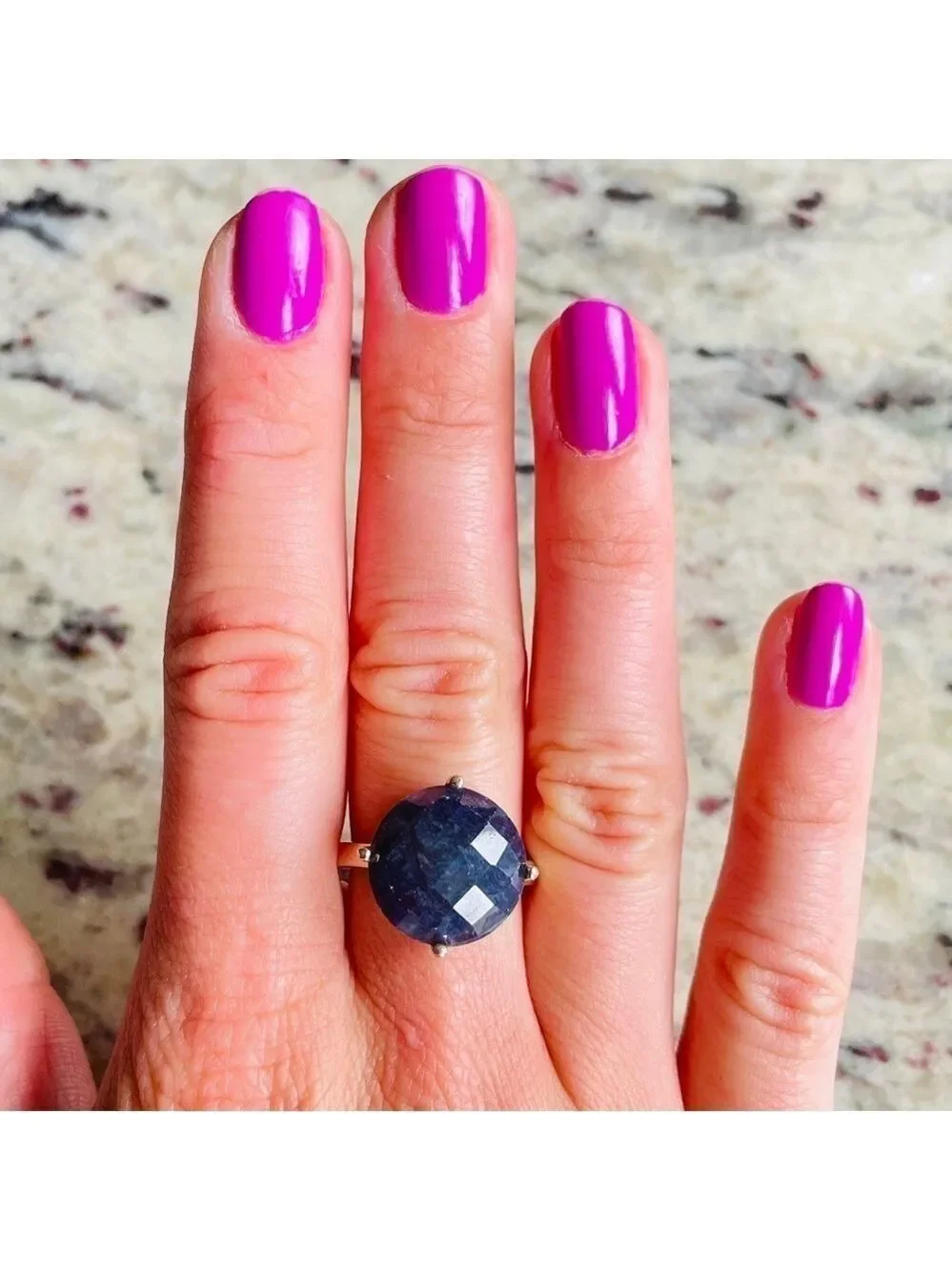 N/A faceted blue